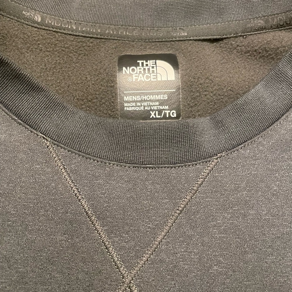 The North Face Men’s XL Crew Neck Sweatshirt – Grey - Picture 2 of 3